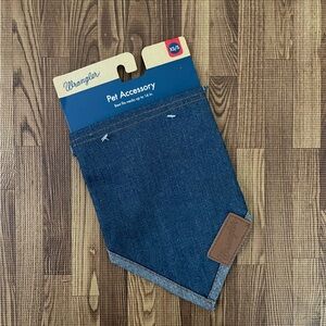NWT Wrangler Blue Denim Pet Scarf